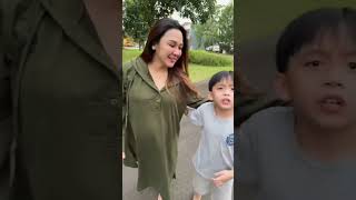 Di Ajak Bumil Jalan Pagi Biar Ade Bayi Sehat