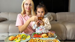 Öykü Çok Hasta Doping Tabağı Hazırlayıp Yiyoruz Funny Kids Video