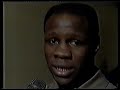 Chris Eubank and Nigel Benn sign the fight contract ! (Funny)