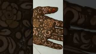 Flower Dark Stain Mehandi Design