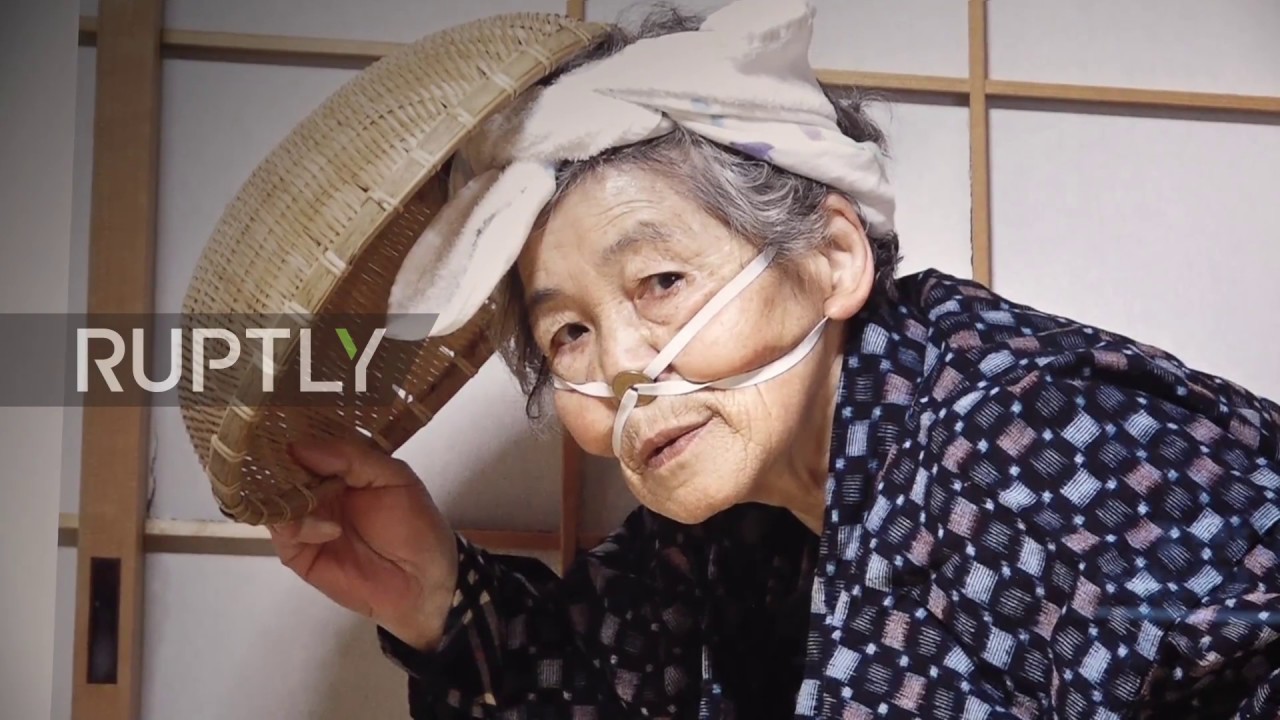 Японская Бабушка В Групповухе