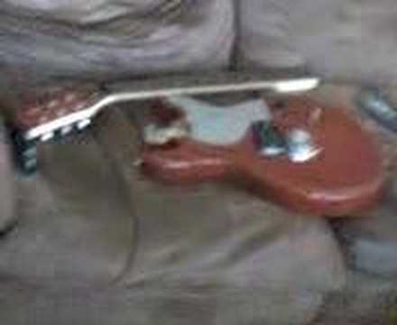 $10000 Guitar broken