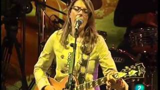 Watch Susan Tedeschi 700 Houses video