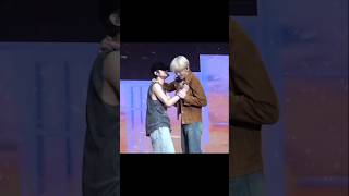Txt How Soobin Grabbed Yeonjuns Nape Was Really Crazy