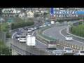 高速道路で渋滞始まる　台風で新幹線一時ストップ（10/08/12）