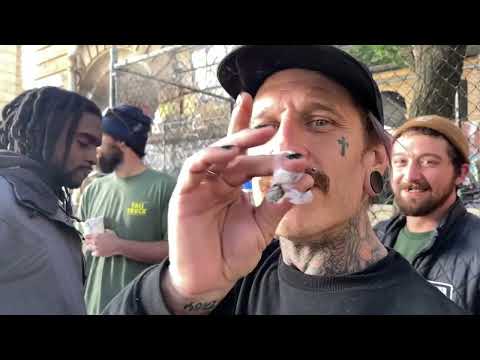 DYLAN KNIEVES WINS TALL TRUCK SKATER OF THE DAY LES SKATEPARK