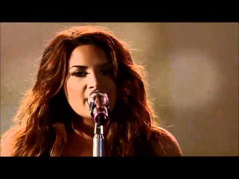 Demi Lovato Skyscraper Live Performance Do Something Awards 2011 HD 