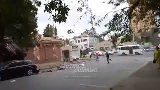 Видео Авария на Буденовский/ Варфоломеева 8.9.2018 Ростов-на-Дону Главный от Ростов Главный Новости Ростова-на-Дону, улица Варфоломеева, Ростов-на-Дону, Россия