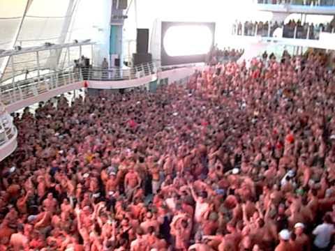 transsexual extreme free from Bowen gay people oasis of the seas