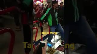 Viral Abang Grab Joget Di Mall Ojol Kaleng-Kaleng Idn