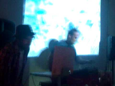 els normals + medusa pin vj sex lies and Usb´s (ababol party...