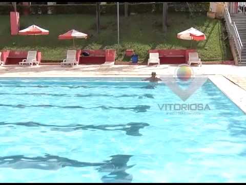 Última semana de férias e temperaturas elevadas, o aumento no movimento dos clubes aumenta