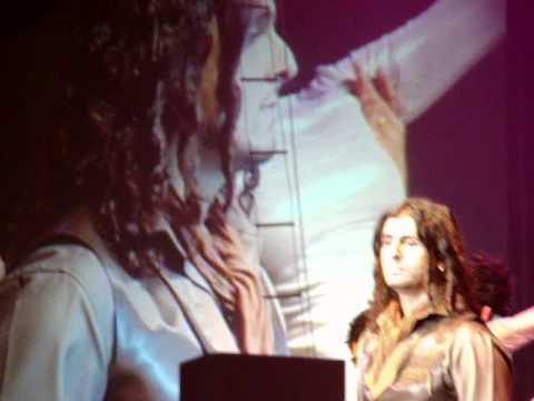 Sonu Nigam LIVE in London--Soniyo--Raaz2