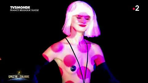 Qui est le patron du Crazy Horse ?