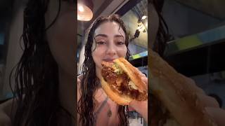 Berfi̇n Sarikaya Güzelli̇ği̇