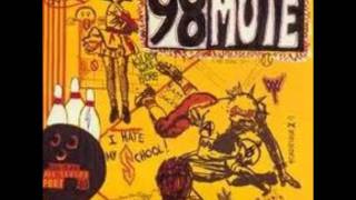 Watch 98 Mute Ground Zero video