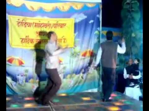 CHAL CHAL MERE BHAI TERE HAATH JORTA HU FILM NASEEB
