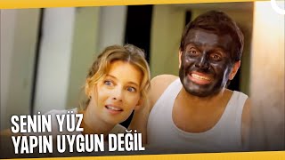 Aranan Zenci Futbolcu Bulundu | Çakallarla Dans