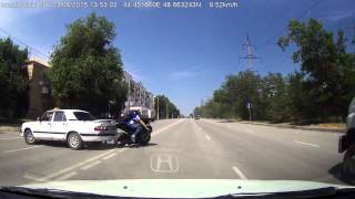 Видео Волгоград, ул Электролесовская 23.06.2015 Кто виноват? от Константин Кузнецов, Электролесовская улица, Волгоград, Россия