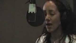 Watch Deesha Falling In Love video