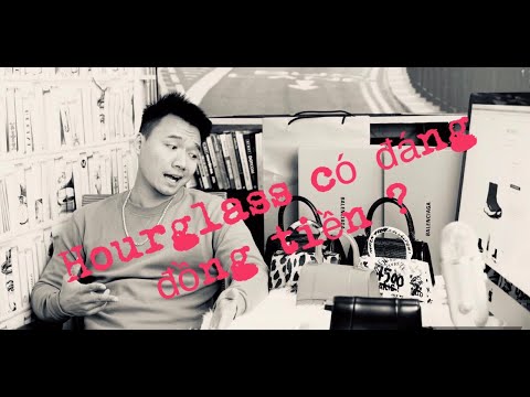 Balenciaga Hourglass reviews - Túi Hourglass được Ngoc Trinh khắc tên NT