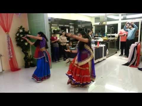 Nagada Sang Dhol (Ram Leela) - Diya & Mansi Edition