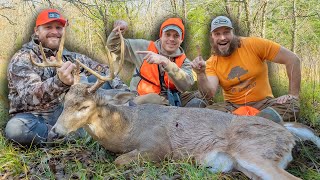 FIRST BUCK EVER!! | Texas Public Land Bow Hunting | Self Filmed