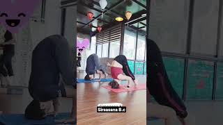 Sirsasana