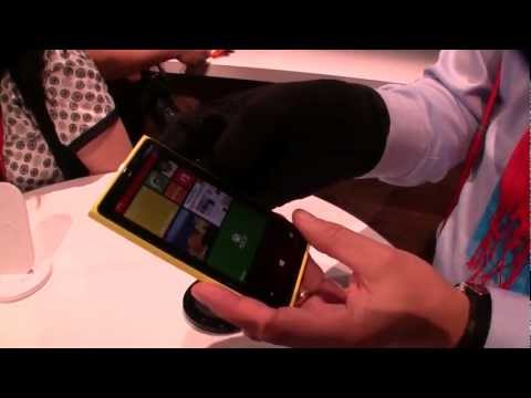 Nokia Super Sensitive Touch Demonstration on the Lumia 920