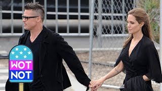 Brad Pitt & Angelina Jolie Pack On The PDA #throwback