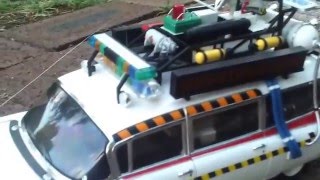 Ghostbusters Movie Car-Ecto1 Hot Wheels-Replica Die Cast