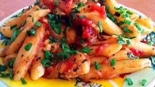 Паста Макароны с курицей в томатно чесночном соусе Паста Макароны с курицей в томатно чесночном соусе