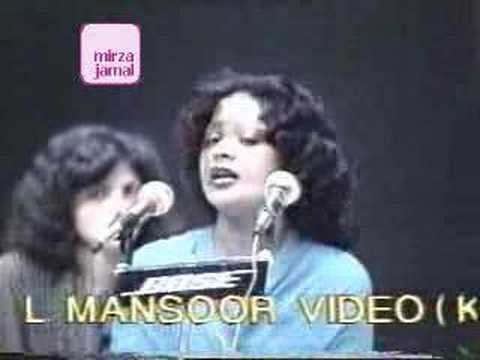 Barkha Rani - Apni tabahiyon ka kisi se gila nahin