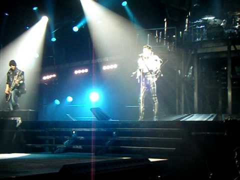 Tokio Hotel - Forever Now Part 1 Live  Sweden Gothenburg 05 03 10