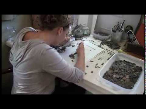 Sharon Nowlan's Pebble Art (2) - YouTube