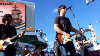Watch Pat McGee Band Set Me Free video