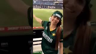 Viral Video Funny Kashmiri Girl At Uae Pak Vs Aus T20 World Cup. So Funny