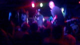 Watch Voodoo Glow Skulls Discombobulated video