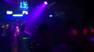 Watch No Knife Daniels video