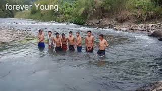 Interesting and funny moment with friends 2018