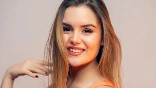 Anlamazdin Una Calle Nos Separa Actress Alara Turan 4K