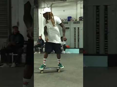 Lil Wayne skateboarding the old Nike park #skateboarding #lilwayne