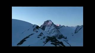 Watch Runrig Move A Mountain video