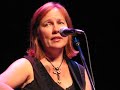 Iris Dement