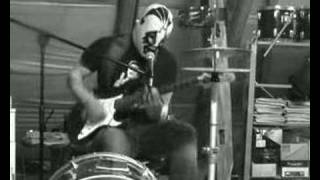 THE FLYING MINMAN (One Man Band)