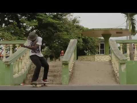Khristopher Sutherland - Skateboarding Panama