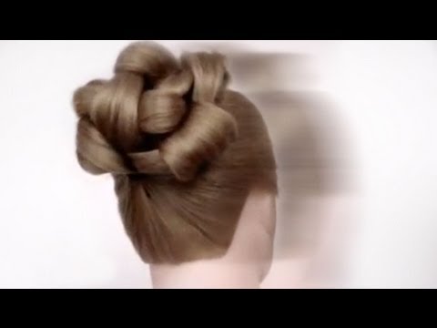 How To do a Quick and Pretty Updo