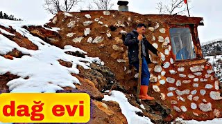 Dağ Evi̇ Köyde Huzurlu Hayat Dağ Evi̇ Firinda Balik Buğulama Dağ Evi̇ Hayat Mücadeleköyde Hayat Var