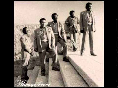 The Spinners - Love Don&#039;t Love Nobody (It Takes A Fool)