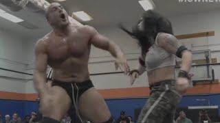 Free Match Maria Manic Vs. Chris Inson - New York